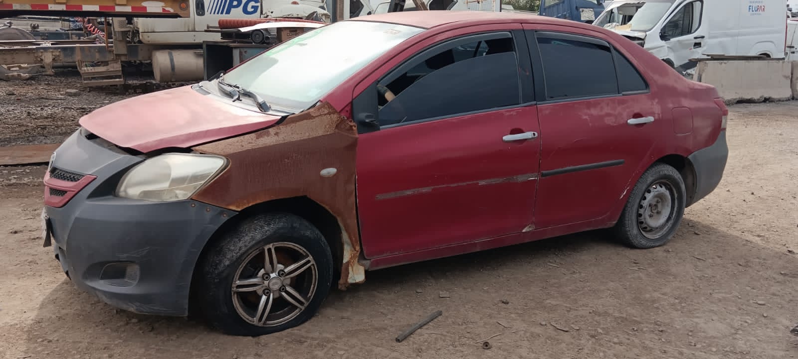 Toyota YARIS 2007    EN DESARME